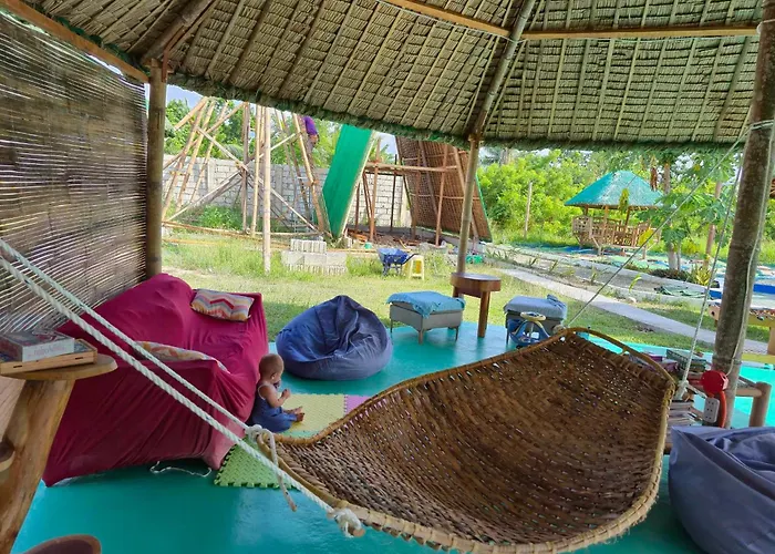 Nirvana Resort & Dive Centre - Moalboal