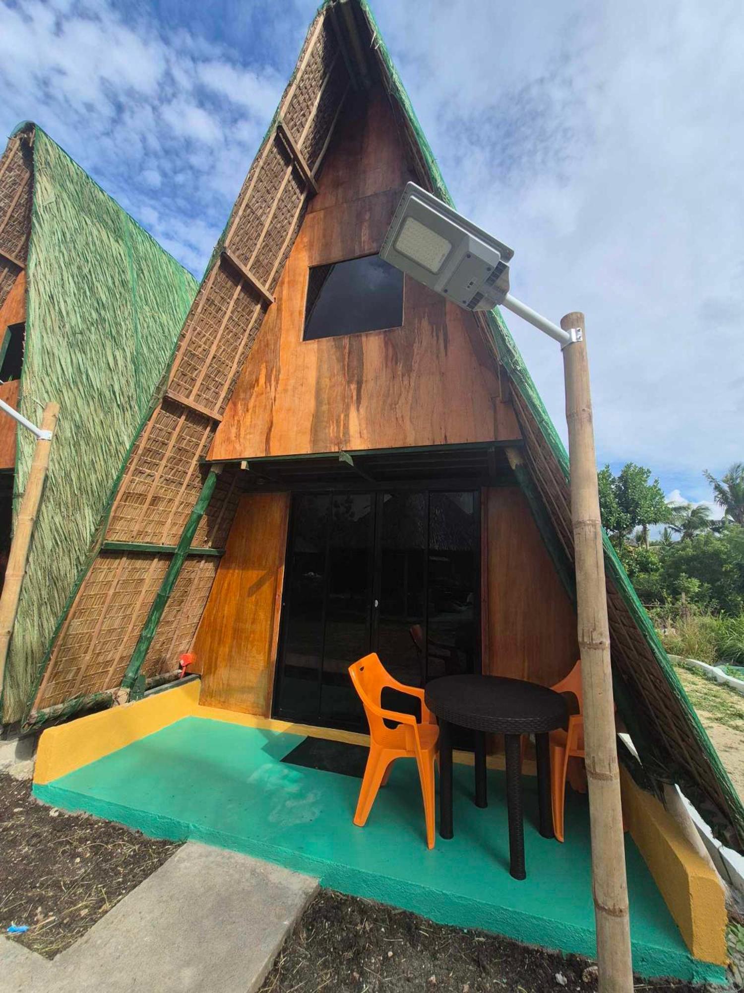 Resort Nirvana & Dive Centre - Moalboal